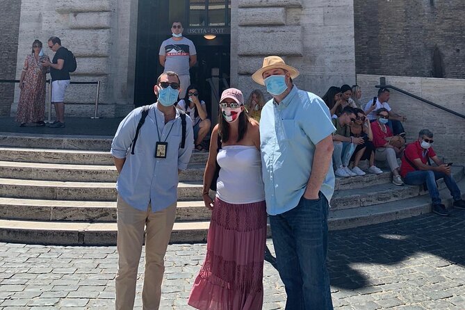 Private Vatican Museums, Sistine Chapel and Basilica with Pick-up - Skip the line, then pass security