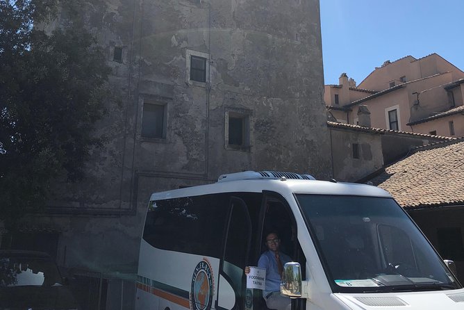 Roman countryside Food & Wine Tasting in a medieval winery - What $115 includes, and what it does not
