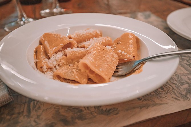 Roman countryside Food & Wine Tasting in a medieval winery - Who will enjoy this most?