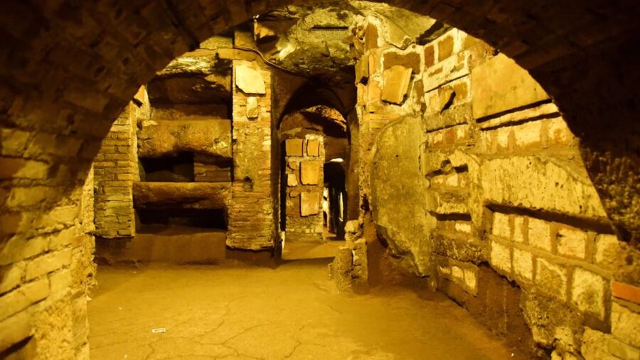 Rome: Appian Way Golf Cart Tour with Roman Catacombs Entry - Why the Appian Way works so well by golf cart