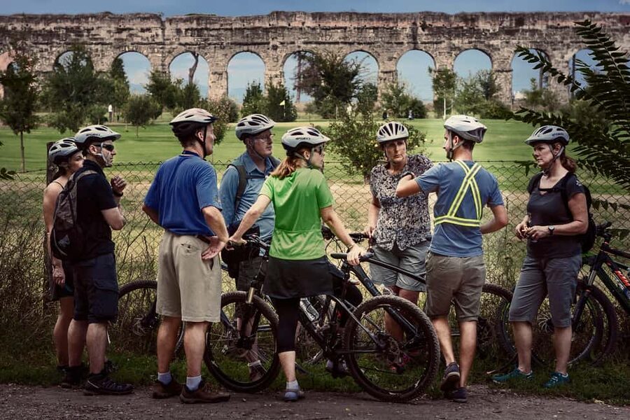 Rome: Appian Way & Roman Aqueducts Guided E-Bike Tour - Guides, group size, and the value of local direction