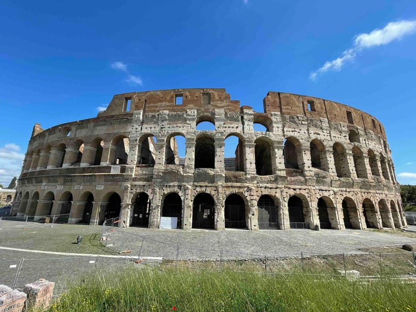Rome: Arena Colosseum Tour with Arena Access - Why the arena level changes the Colosseum visit