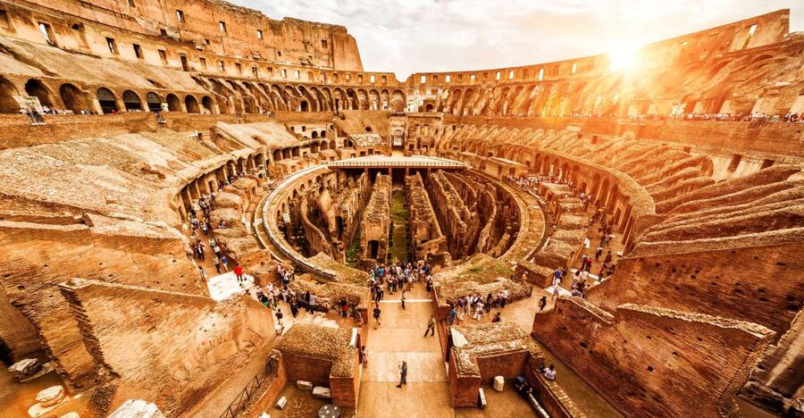 Rome: Arena of Colosseum, Roman Forum and Palatine Hill - Finding Touristation Aracoeli near Piazza Venezia