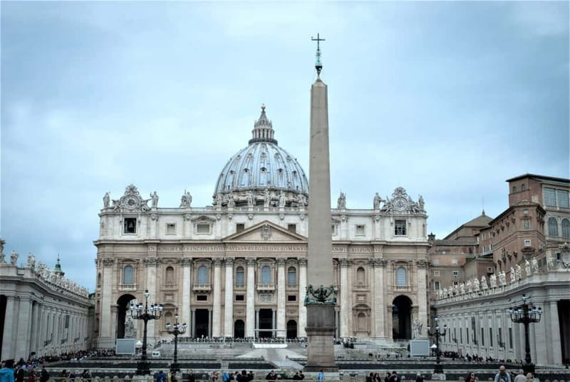 Rome: Audience Pope Leo XIV with guided tour - Security, queues, and finding a seat