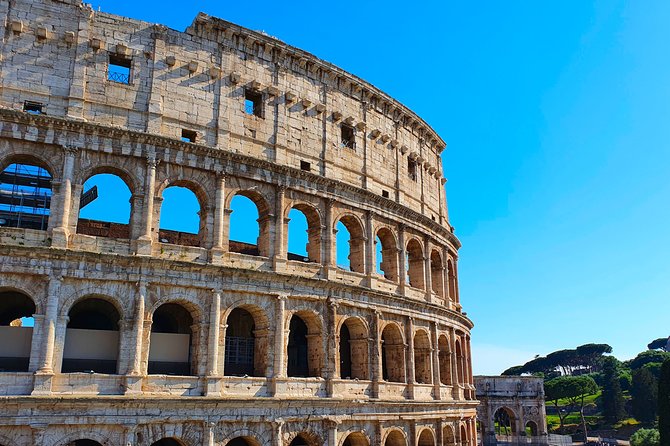 Rome: Between Holy Doors Small Group Walking Tour - Why this church tour gives you a different Rome