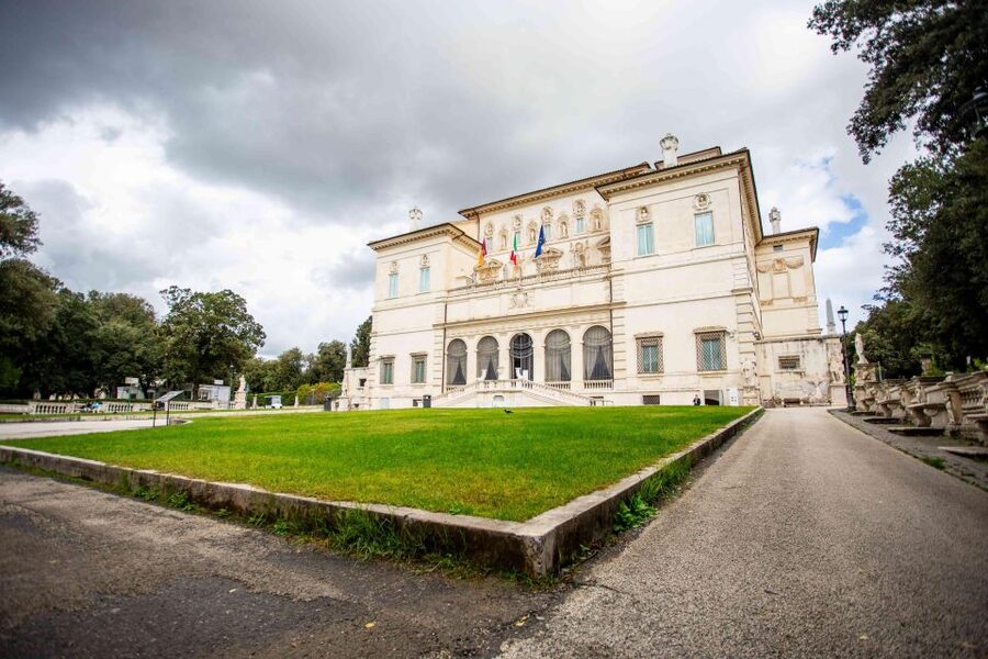 Rome: Borghese Gallery Skip-the-Line Entry and Guided Tour - Raphael, Titian, and the Renaissance collection