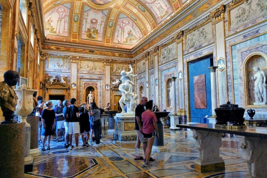 Rome: Borghese Gallery Small Group Guided Tour - Bernini’s David and the drama of movement