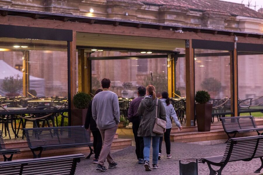 Rome: Breakfast & Tour of Vatican Museums & Sistine Chapel - The Hall of Maps and the long route to the Sistine Chapel