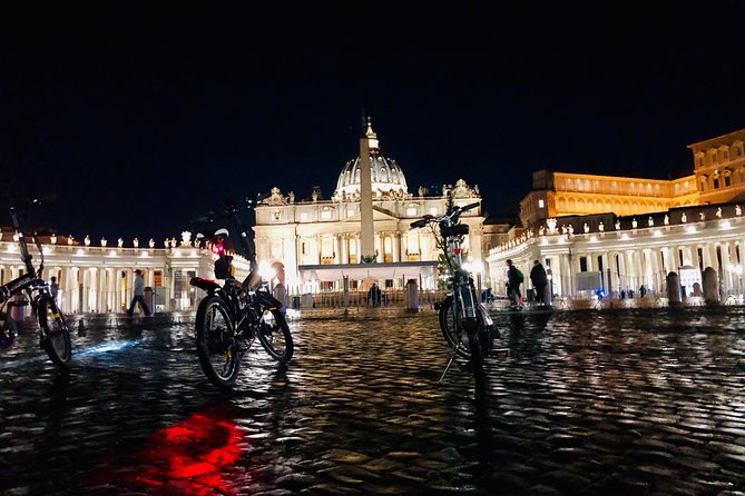 Rome by Night - Ebike Small Group Tour - Food and Wine (Option) - Finishing above the Colosseum