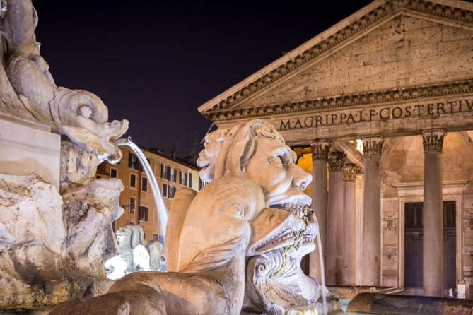 Rome by Night Walking Tour - Legends & Criminal Stories - A short walk with a useful finish