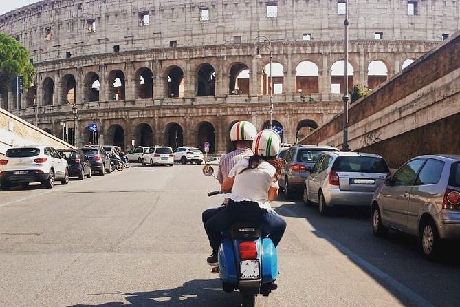 Rome by Vespa: Classic Rome Tour with Pick up - Piazza Venezia, the Vittoriano, and ancient Rome