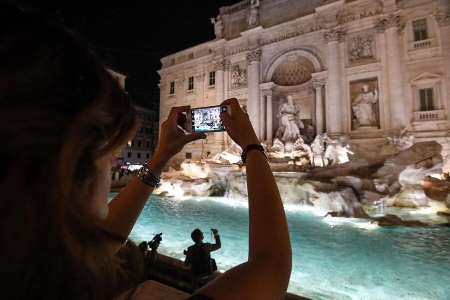Rome: Cannondale E-Bike Evening Tour with Optional Dinner - The optional trattoria dinner after about 75 minutes