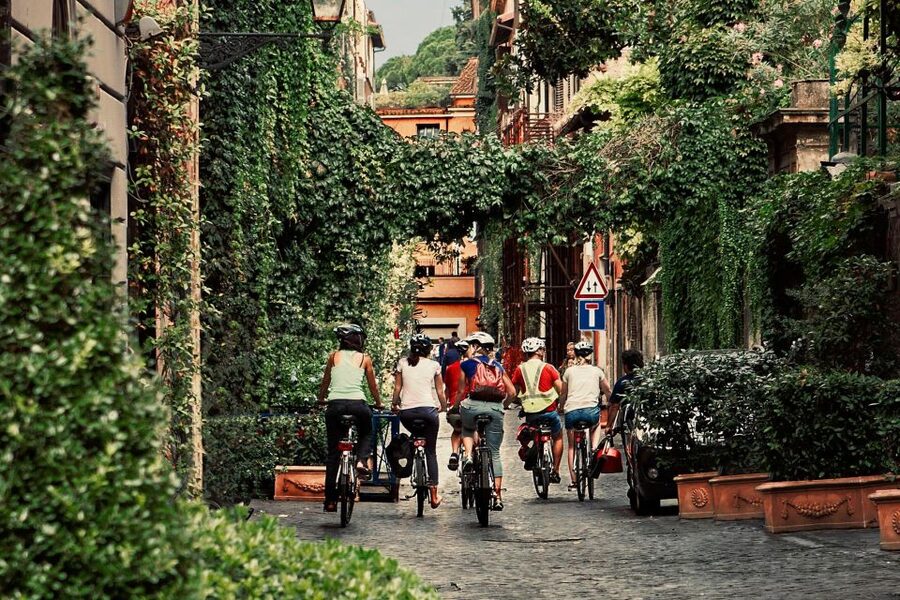 Rome: Cannondale E-Bike Tour of Top Landmarks & More - Villa Borghese and a wide Roman view
