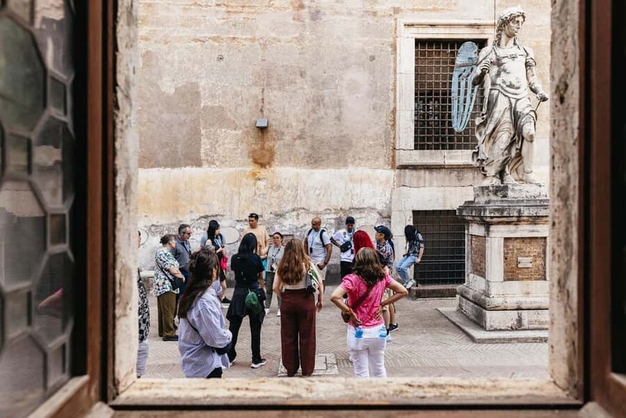 Rome: Castel Sant'Angelo Skip-the-Line Guided Tour - Meeting the guide beside Lungotevere Castello