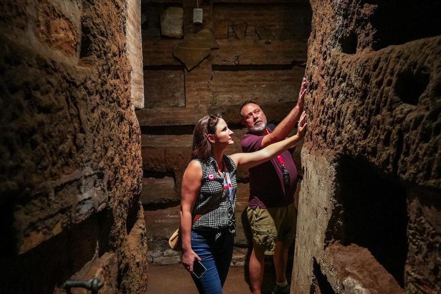 Rome: Catacombs and Capuchin Crypt Guided Tour with Transfer - The Appian Way and Aurelian Walls From the Vehicle
