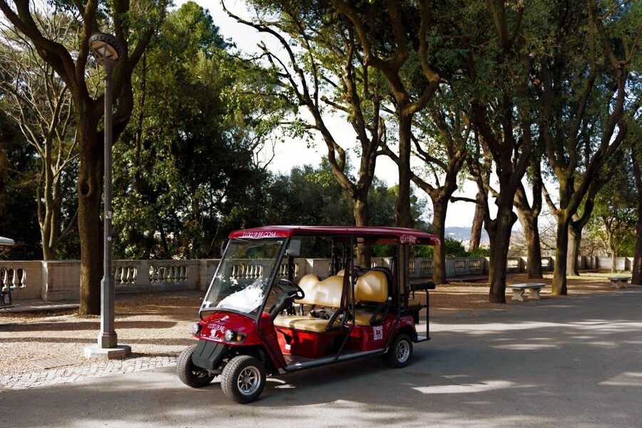 Rome: City Golf Cart at Night Tour - Finishing at the illuminated Colosseum