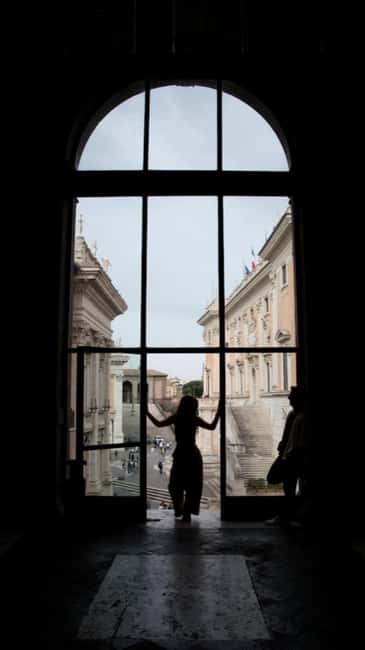 Rome: City Highlights Electric Bike Tour - The Pantheon, Trevi Fountain, and Piazza di Spagna