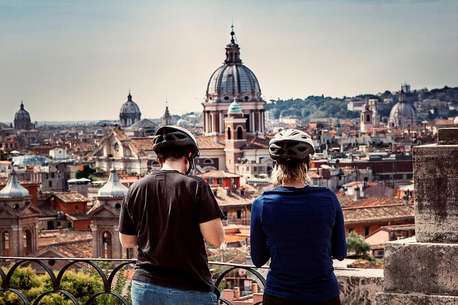 Rome City Small Group Bike Tour with quality Cannondale EBike - Piazza Navona and the Pantheon