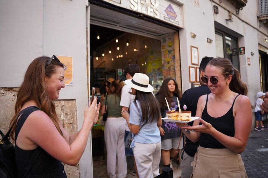 Rome: City Tour by Vespa with Pictures and Sweets Tastings - Riding Rome as a passenger