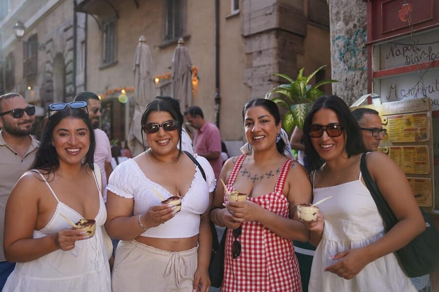 Rome: City Tour by Vespa with Pictures and Sweets Tastings - Janiculum Terrace for the first wide view