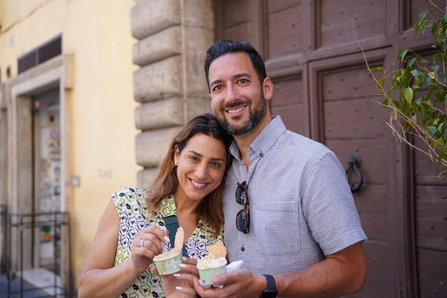 Rome: City Tour by Vespa with Pictures and Sweets Tastings - The Orange Garden and Rome from the Aventine