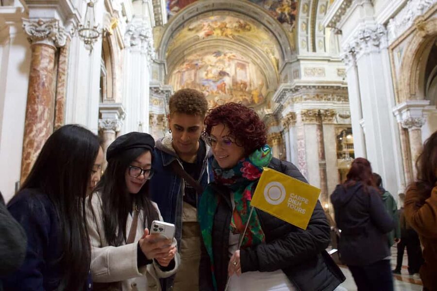 Rome: City Walking Tour in English or Spanish - How much walking and what to wear
