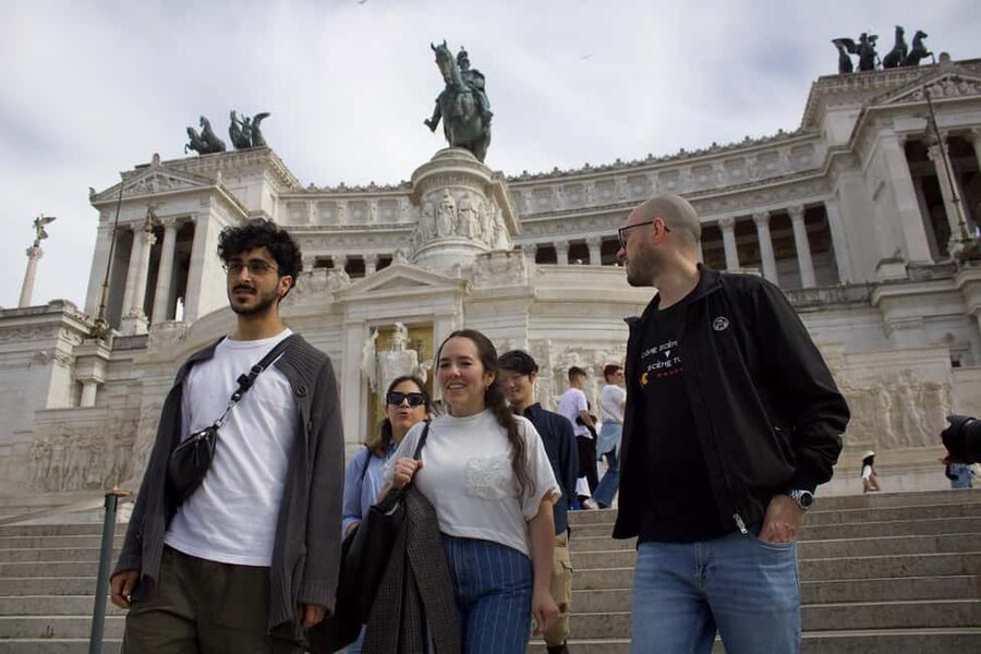 Rome: City Walking Tour in English or Spanish - Trevi Fountain: Rome’s biggest crowd magnet