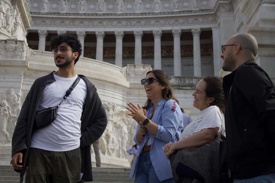 Rome: City Walking Tour in English or Spanish - Finishing around Piazza Navona
