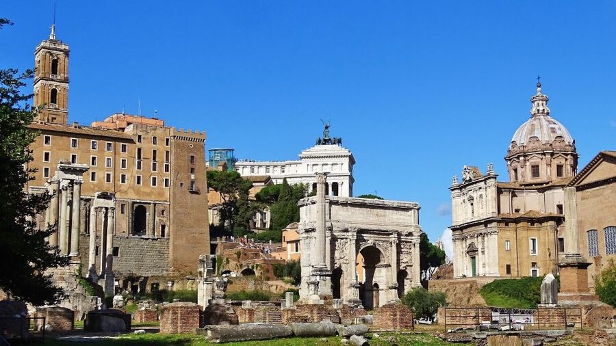 Rome: Colosseum Arena Floor, Forum & Palatine Guided Tour - Roman Forum: more than scattered stones