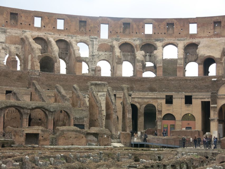 Rome: Colosseum Arena Floor, Roman Forum & Palatine Tour - Group size, guide quality, and pace