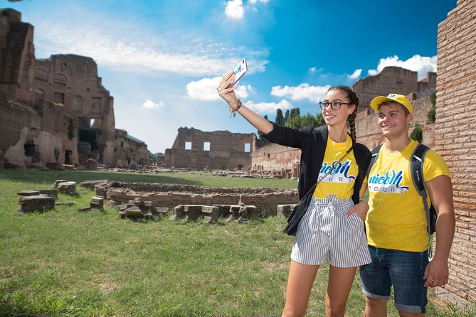 Rome: Colosseum Arena, Roman Forum & Palatine Hill Tour - Meeting point, security, and names on tickets