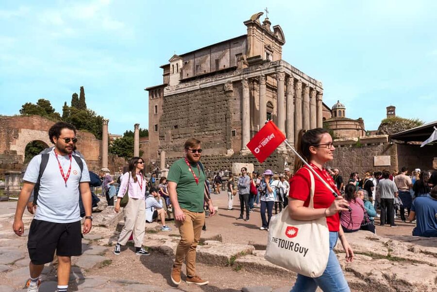 Rome: Colosseum, Forum, and Palatine Tour - Reading the Roman Forum in 45 minutes