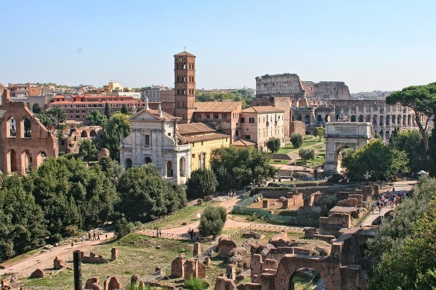 Rome: Colosseum, Forum, & Palatine Hill with Audio Guide - Who should book this experience?