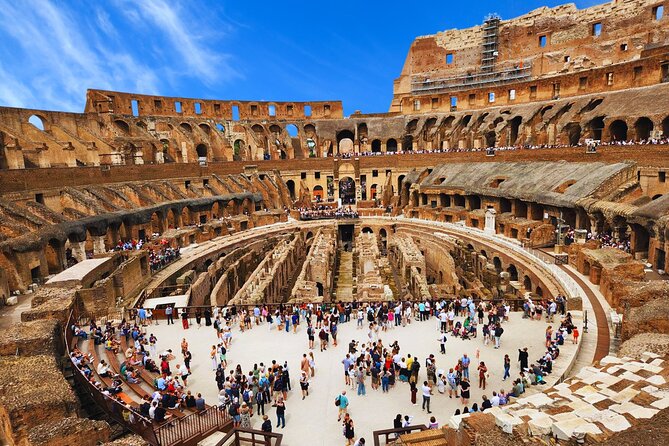 Rome: Colosseum, Forum & Palatine with Arena Access + Audio Guide - Finding the host and managing the meeting point