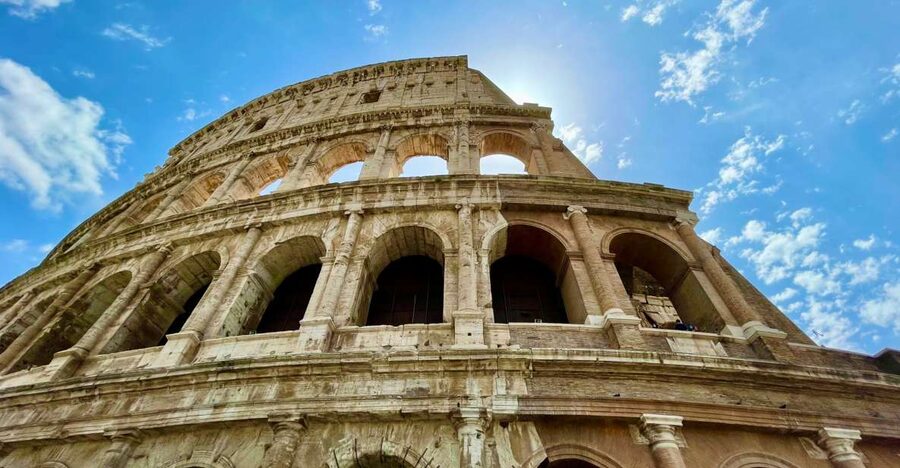 Rome: Colosseum Guided Tour with Entry Tickets - Outside the Colosseum: start with the facade
