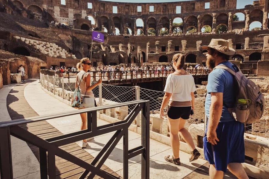 Rome: Colosseum, Palatine Hill, and Forum Guided Experience - Why this three-hour route works in Rome