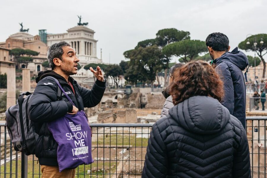 Rome: Colosseum, Palatine Hill & Roman Forum Guided Tour - Practical advice for a smoother visit