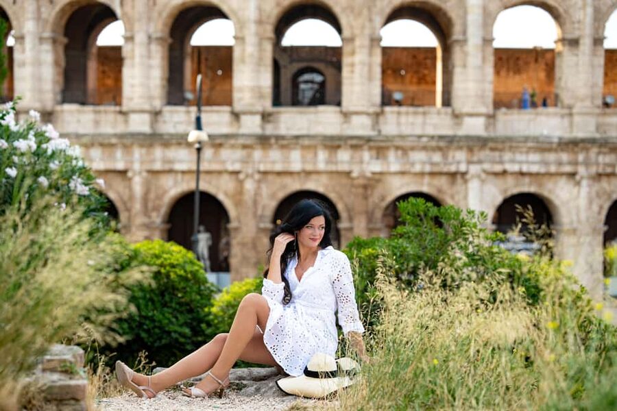 Rome: Colosseum Private Photoshoot - Who should book this experience?