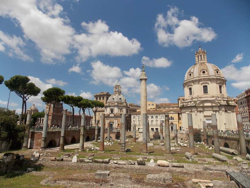 Rome: Colosseum, Roman Forum & Palatine Guided Tour - What the guides add to the ruins