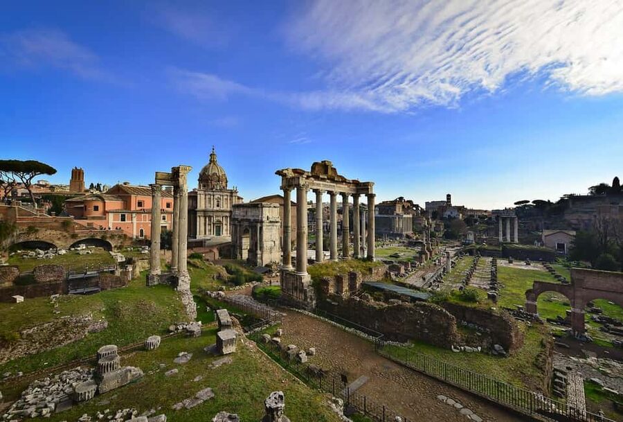 Rome: Colosseum, Roman Forum & Palatine Guided Tour - Who should book this tour?
