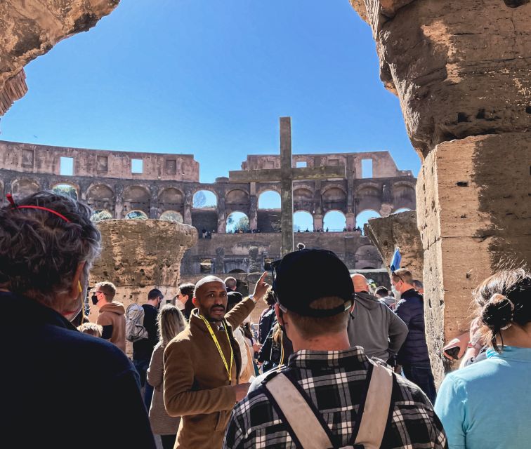 Rome: Colosseum, Roman Forum & Palatine Hill Group Tour - Reading the Roman Forum
