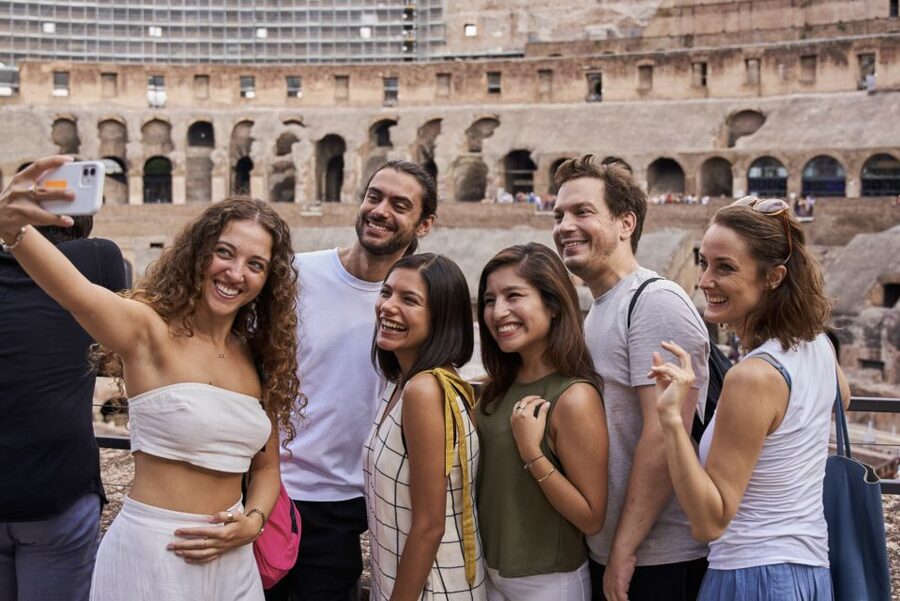 Rome: Colosseum, Roman Forum & Palatine Hill Group Tour - The guides make the difference
