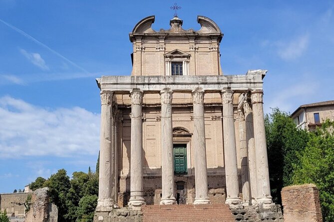 Rome: Colosseum, Roman Forum & Palatine Hill Visit + Audio Guide - The audio app is useful only when prepared