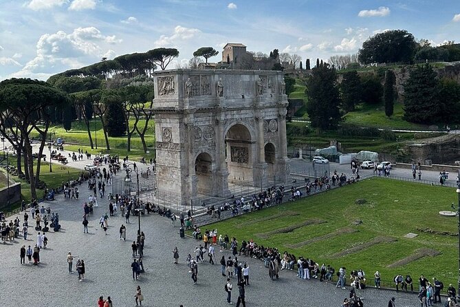 Rome: Colosseum, Roman Forum & Palatine Hill Visit + Audio Guide - Who should book this experience?