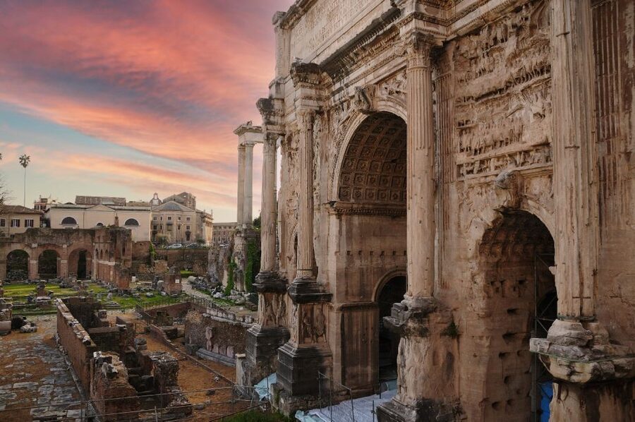 Rome: Colosseum, Roman Forum & Trajan's Market Exterior Tour - The $29 price and what you receive