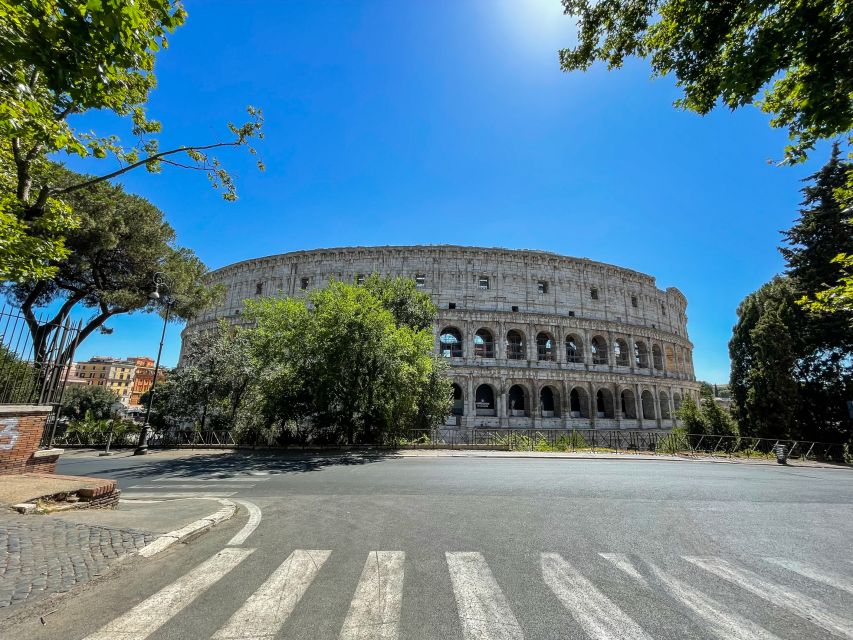 Rome: Colosseum Tour with Access to the Gladiator Arena - Stories, legends, and the human side of the games