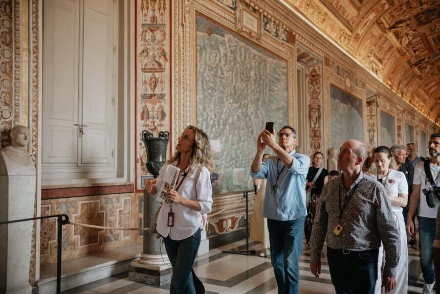 Rome: Colosseum, Vatican Museums & Historic Center in a Day - Lunch is your one real pause