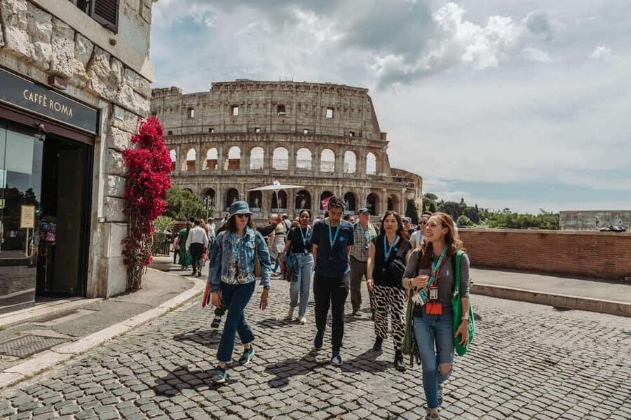 Rome: Colosseum, Vatican Museums & Historic Center in a Day - Starting at Piazza Navona and crossing the historic center