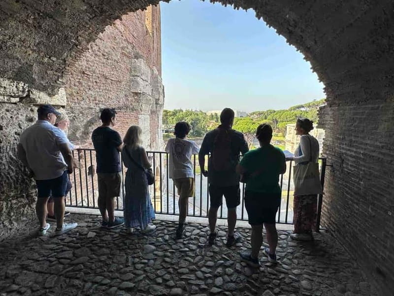Rome: Colosseum VIP Top Floor 7 Pax Tour - Meeting at Via del Colosseo 31