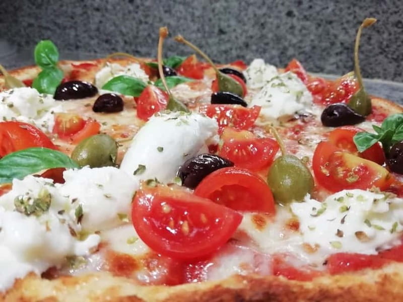 Rome: Combo Pizza and Pasta Cooking Class with Wine - What the setting adds, and what it does not